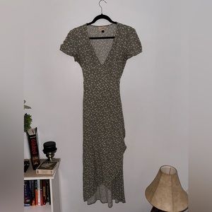 Green floral midi/maxi dress